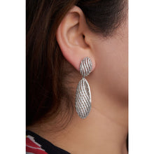 Load image into Gallery viewer, Spirale Earrings
