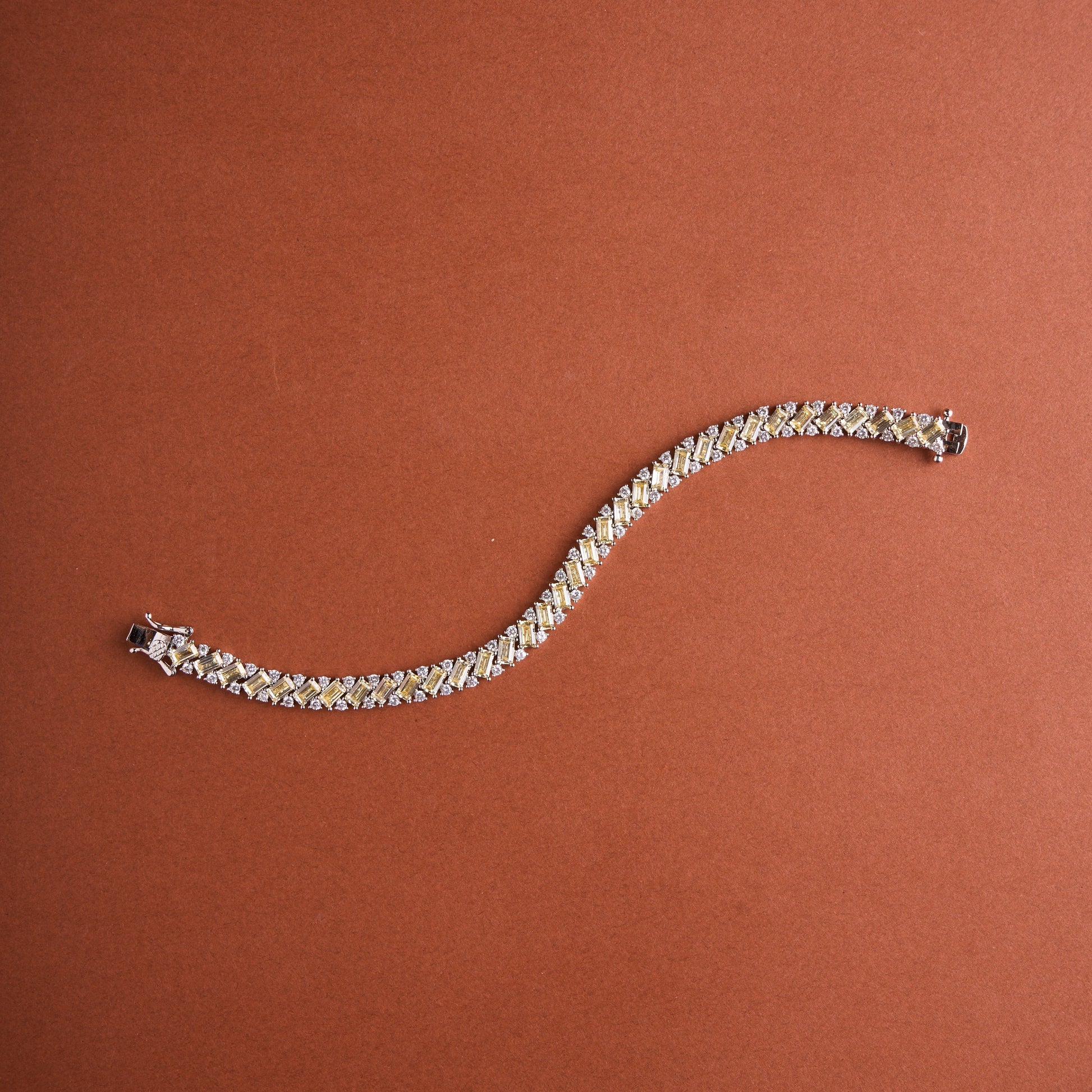 Srinika Bracelet Mozaati