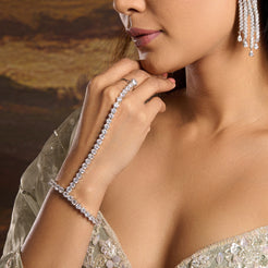 Suvi Hathphool Mozaati