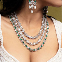 Load image into Gallery viewer, Sylvia Necklace in Green
