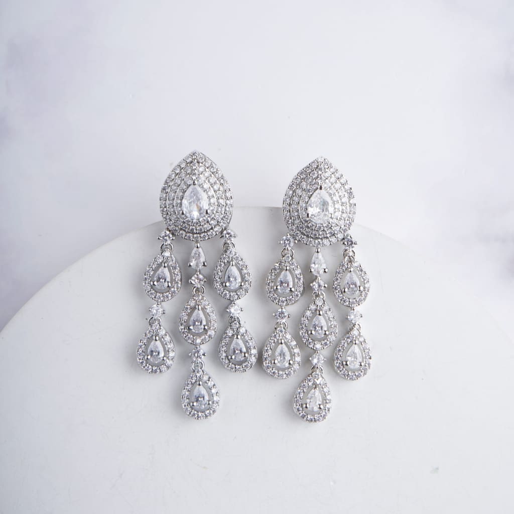 Taara Earrings