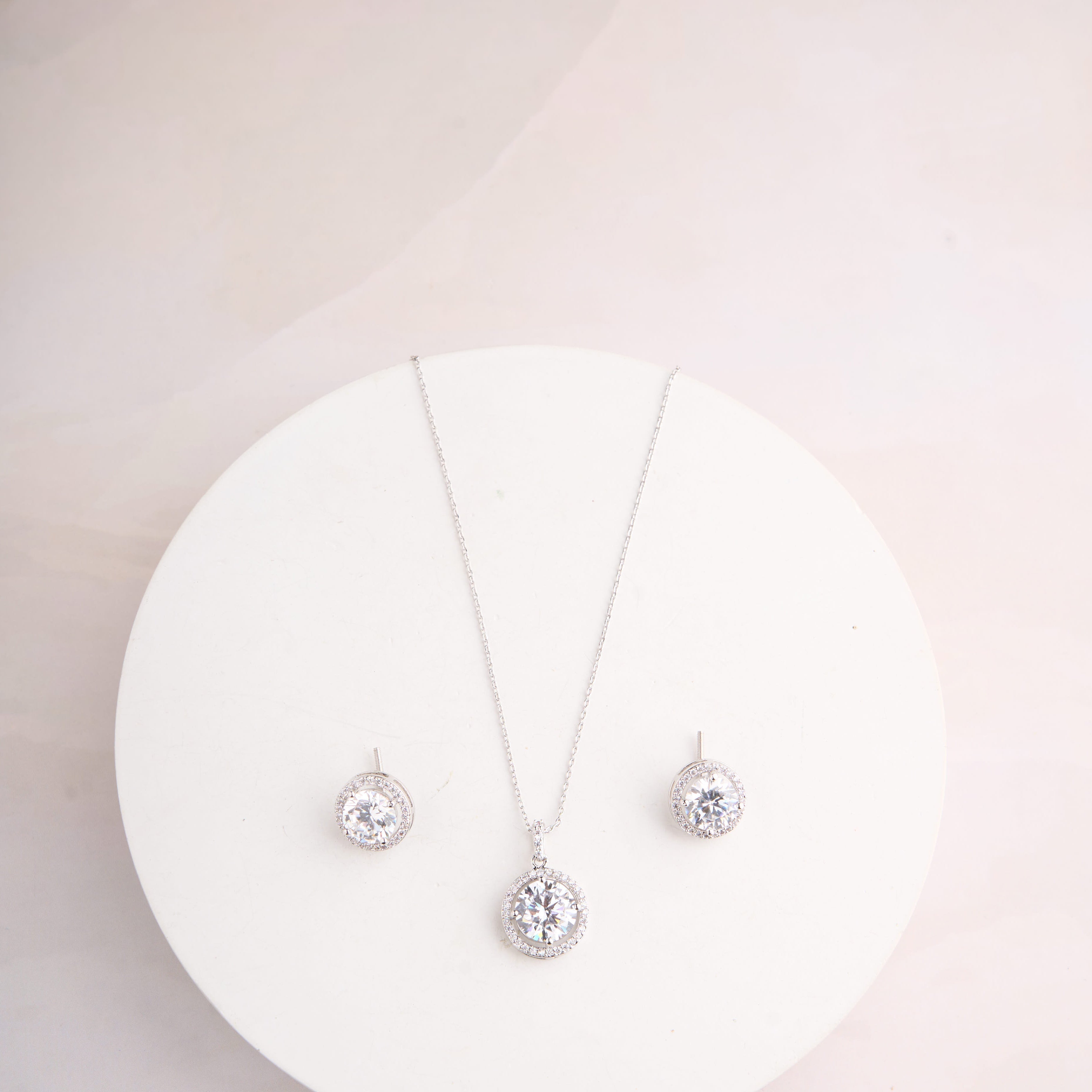 Terra Pendant Set-White Mozaati