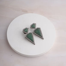 Load image into Gallery viewer, Trapez Earrings - Green
