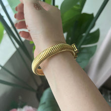 Load image into Gallery viewer, Triple Stone Bracelet

