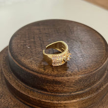 Load image into Gallery viewer, Twi Baguette Ring

