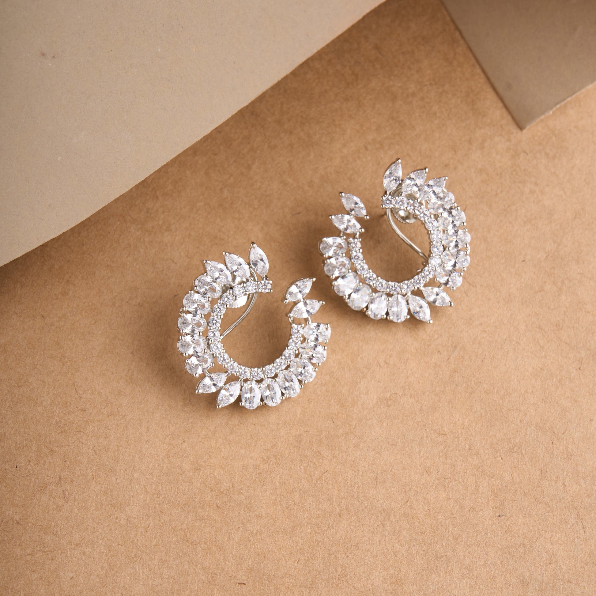 Whisk Earrings Mozaati