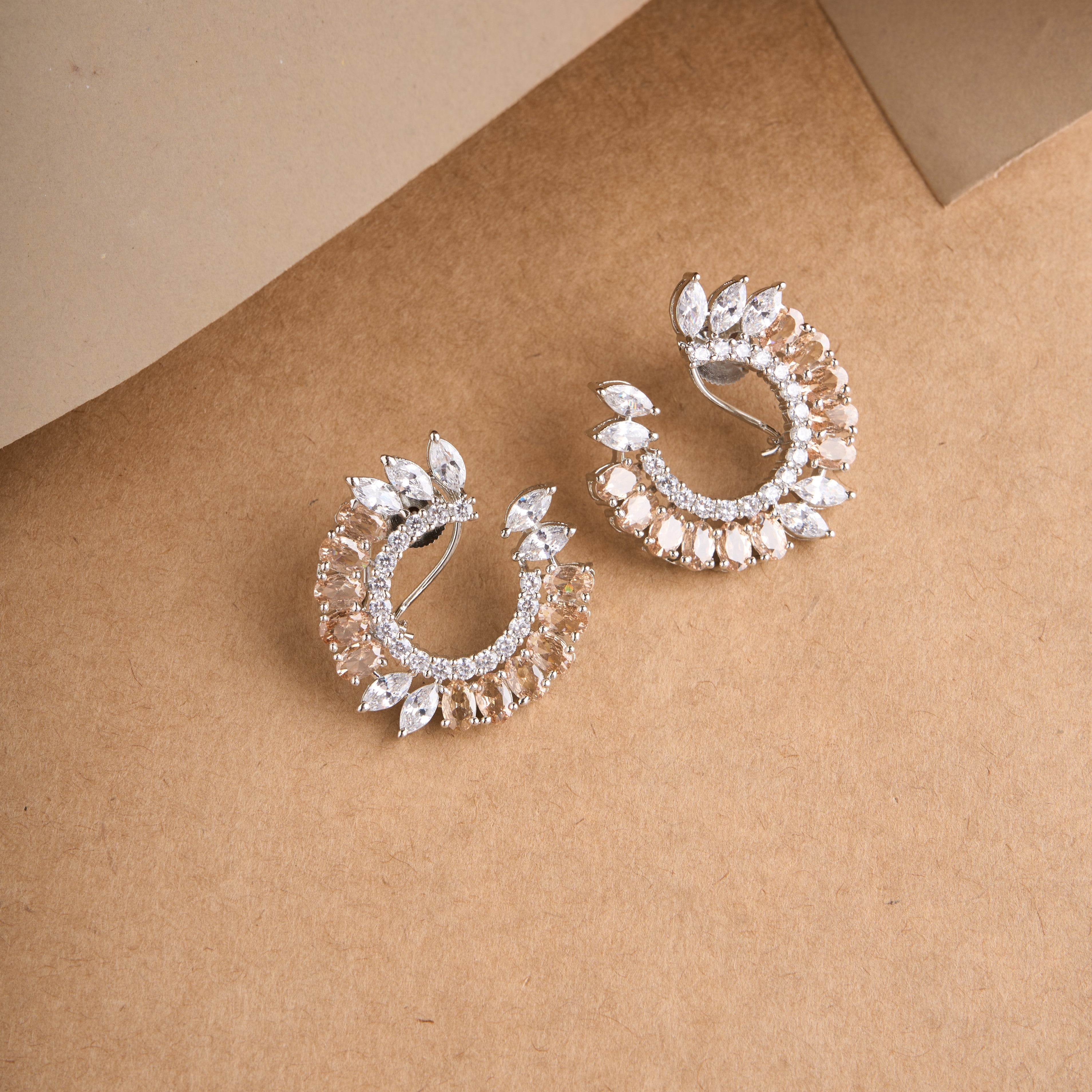 Whisk Earrings Mozaati