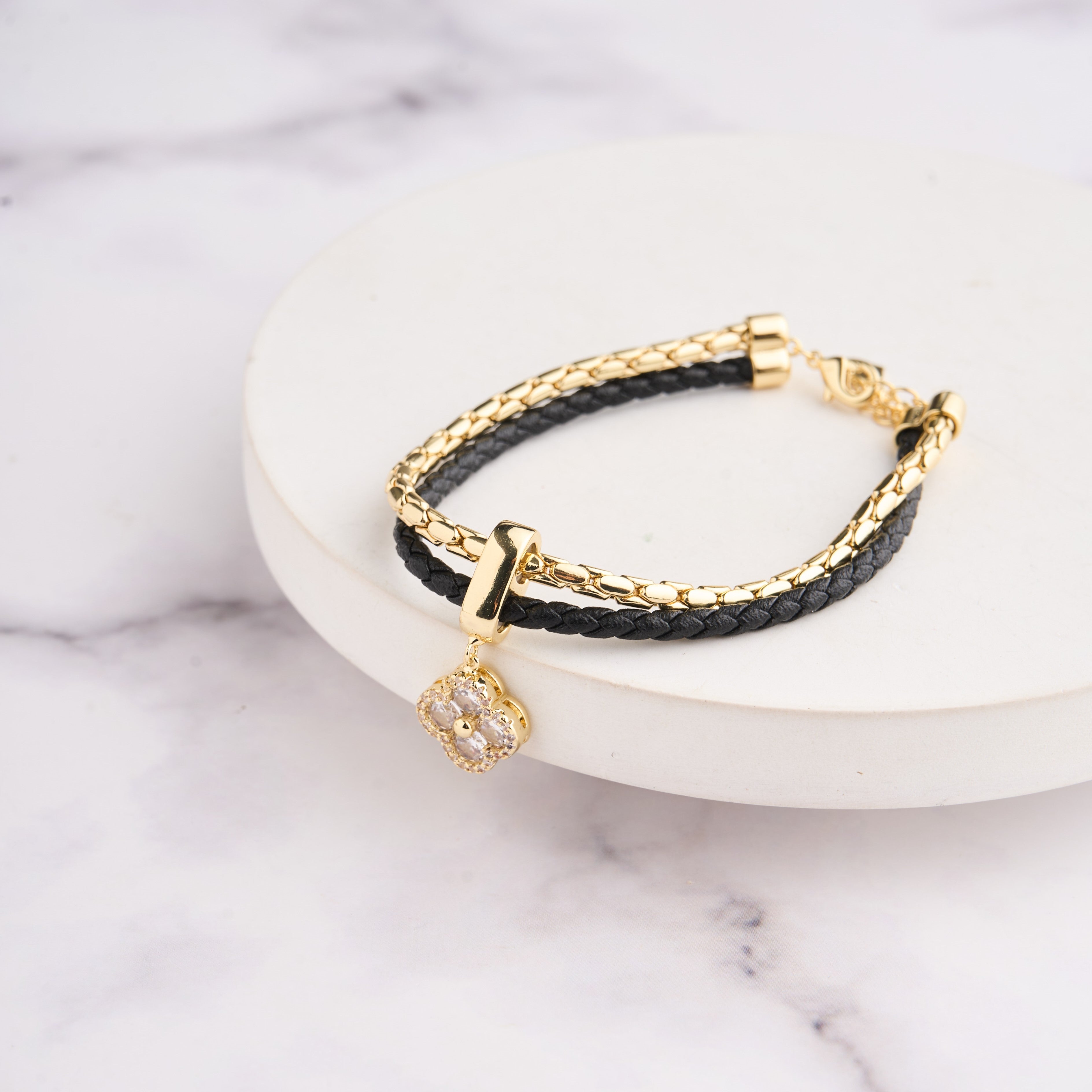 Xola Bracelet Mozaati