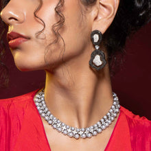 Load image into Gallery viewer, Yasmin Earrings - Black
