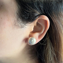Load image into Gallery viewer, 14MM Button Pearl Earrings
