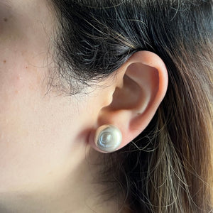 14MM Button Pearl Earrings