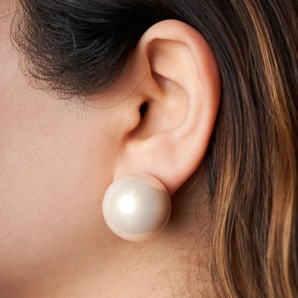25MM Dome Pearl Earrings Mozaati