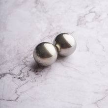 Load image into Gallery viewer, 30MM Pearl Earrings - Grey
