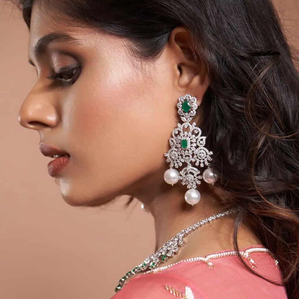 Aahana Earrings Mozaati
