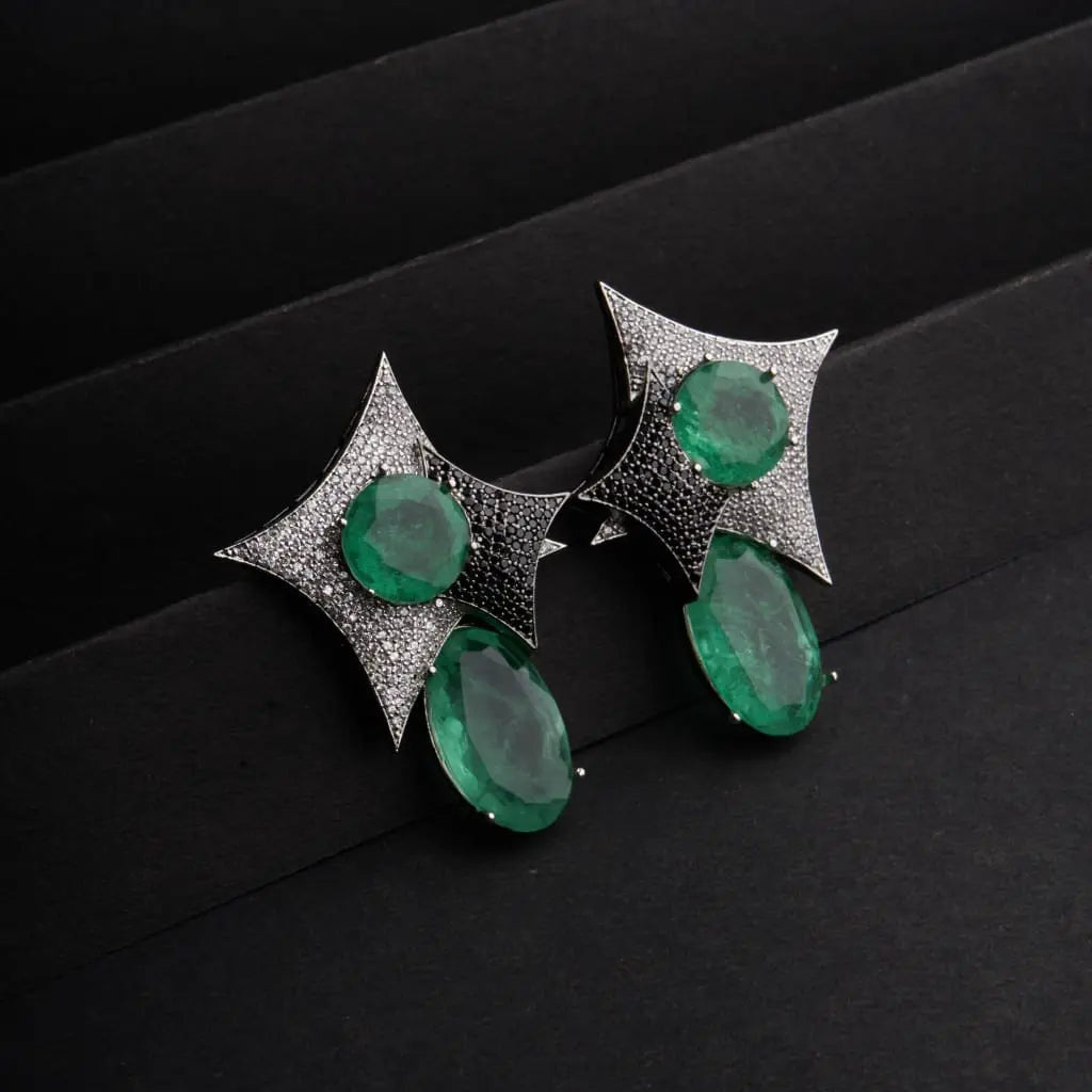 Amrita Earrings Mozaati