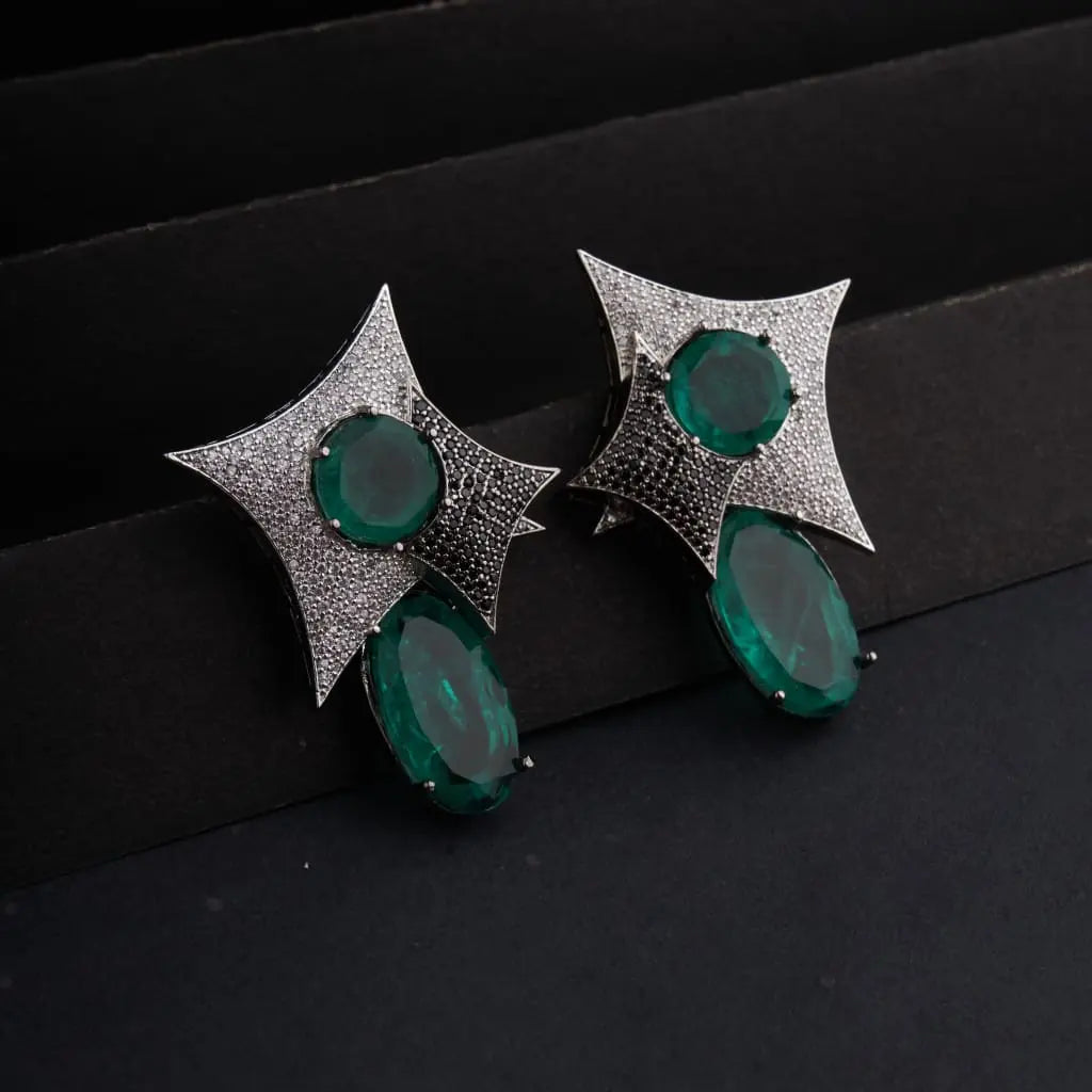 Amrita Earrings Mozaati