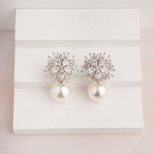 Load image into Gallery viewer, Snowflake Earrings - White
