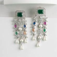 Load image into Gallery viewer, Sylvia Earrings
