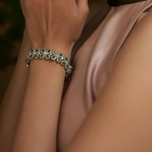 Load image into Gallery viewer, Nell Bracelet - Green

