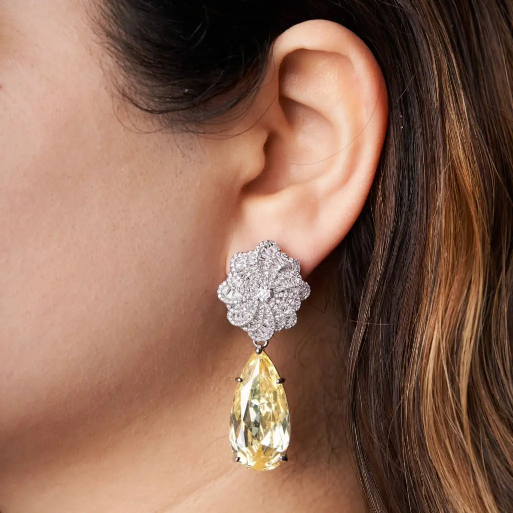 Magnolia  Earrings Mozaati