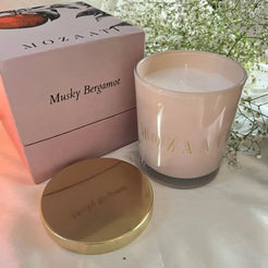 Musky Bergamot Candle Mozaati