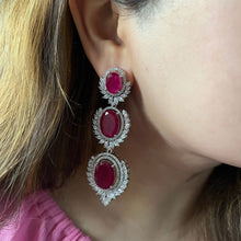 Load image into Gallery viewer, Aarna Earrings
