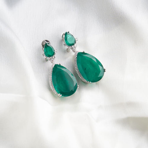 Amaya Earrings - Green&Silver