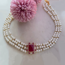 Load image into Gallery viewer, Arzoo Choker - Red&amp;Gold
