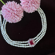 Load image into Gallery viewer, Arzoo Choker - Red&amp;Silver
