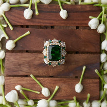 Load image into Gallery viewer, Azia Ring - Green&amp;Gold
