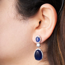 Load image into Gallery viewer, Callie Earrings
