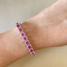 Load image into Gallery viewer, Carrie Bracelet
