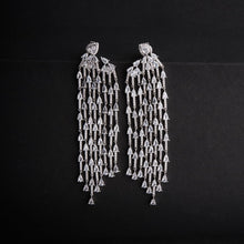 Load image into Gallery viewer, Cristal Earrings
