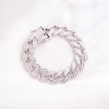 Load image into Gallery viewer, Cuban Maxi Bracelet - Silver

