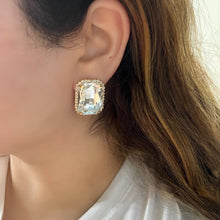 Load image into Gallery viewer, Elenoa Earrings
