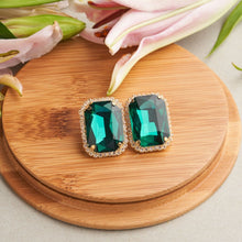 Load image into Gallery viewer, Elenoa Earrings - Green
