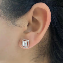Load image into Gallery viewer, Emerald Solitaire Studs
