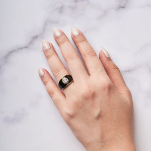 Eve Oval Ring