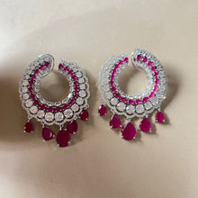 Load image into Gallery viewer, Falak Earrings

