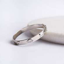 Load image into Gallery viewer, Fiona Bracelet
