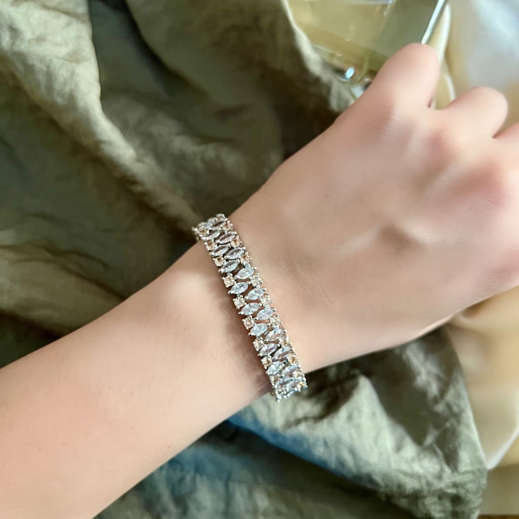 Gloriana Bracelet
