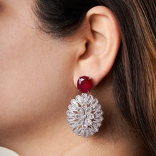 Load image into Gallery viewer, Glory Earrings
