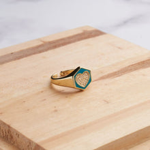 Load image into Gallery viewer, Hexa Heart Ring
