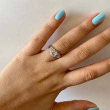Load image into Gallery viewer, Lesla Ring - White
