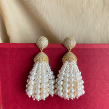 Load image into Gallery viewer, Mahima Earrings - Yellow
