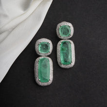 Load image into Gallery viewer, Marie Earrings
