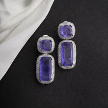 Load image into Gallery viewer, Marie Earrings
