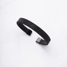 Load image into Gallery viewer, Men’s Metal C Kada - Black
