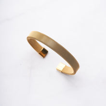 Load image into Gallery viewer, Men’s Metal C Kada - Gold
