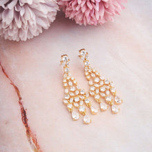 Load image into Gallery viewer, Nafs Earrings
